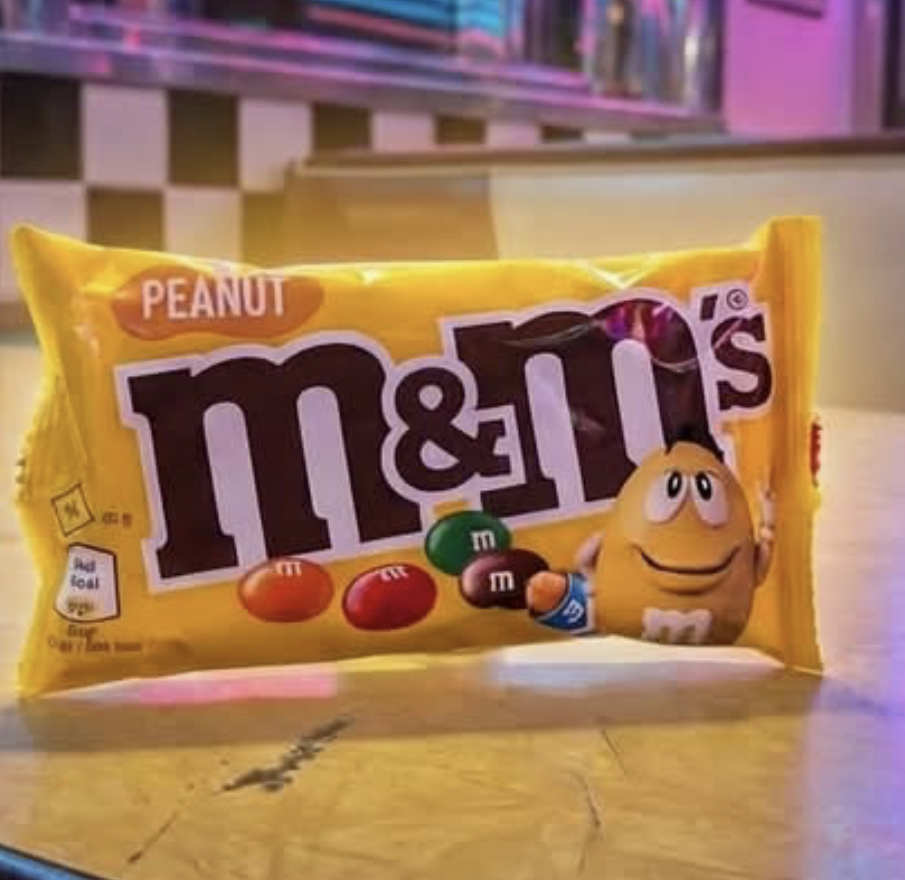 M&M